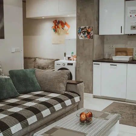 Grand Comfort 3 Bedroom, 3 Bathroom, Ground Floor&Fresh Air-3